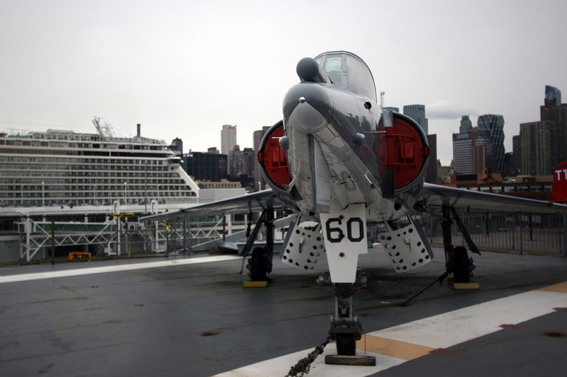 Illustration for article titled NYC Vol.2. – Intrepid Sea, Air & Space Museum